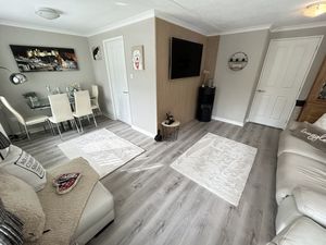 Photo 11- click for photo gallery